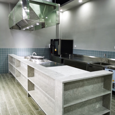 佛山市順德區(qū)梁銶琚職業(yè)技術(shù)學(xué)校烹飪實(shí)訓(xùn)室